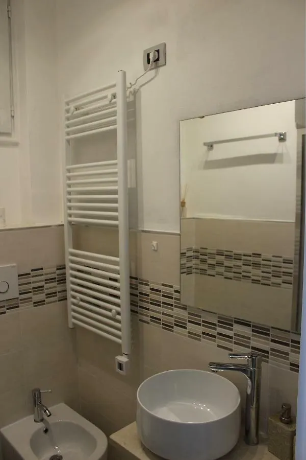 Art Apartment Ponte Vecchio Florencia 0*,  Italia